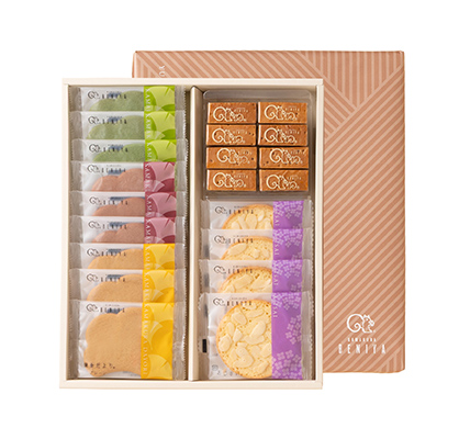 由比（クルミッ子8個　あじさい４枚　鎌倉だより9枚）